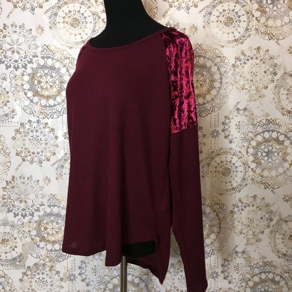 Amelia James Tops - Marana Top